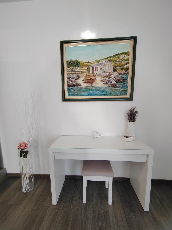 3 Bedrooms Apartman Dmt Kaštela المظهر الخارجي الصورة
